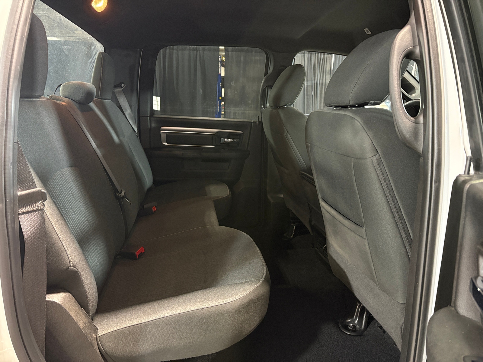 Thumbnail: 2021 RAM 1500 Classic - 6