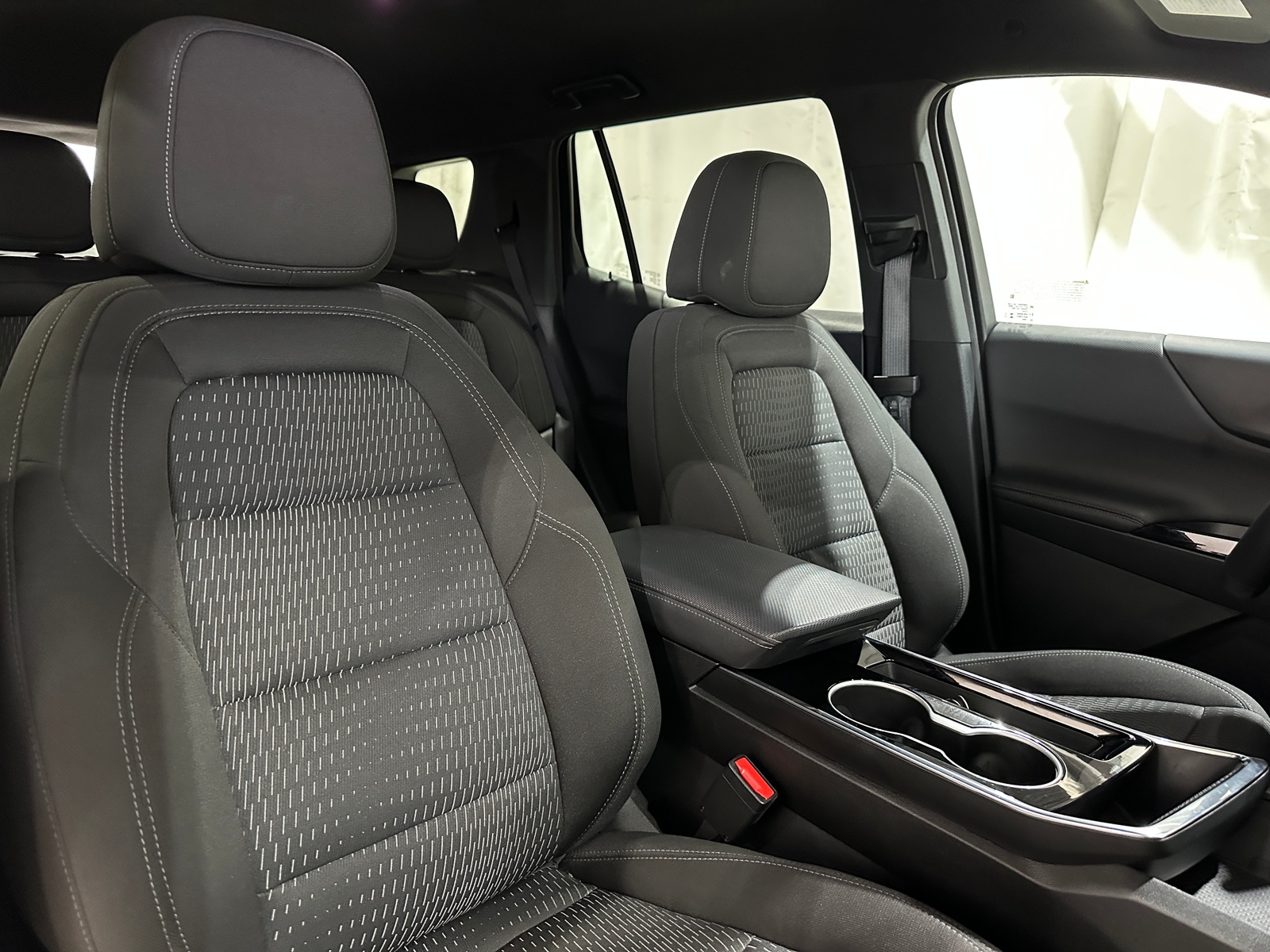 Thumbnail: 2025 Chevrolet Equinox - 2