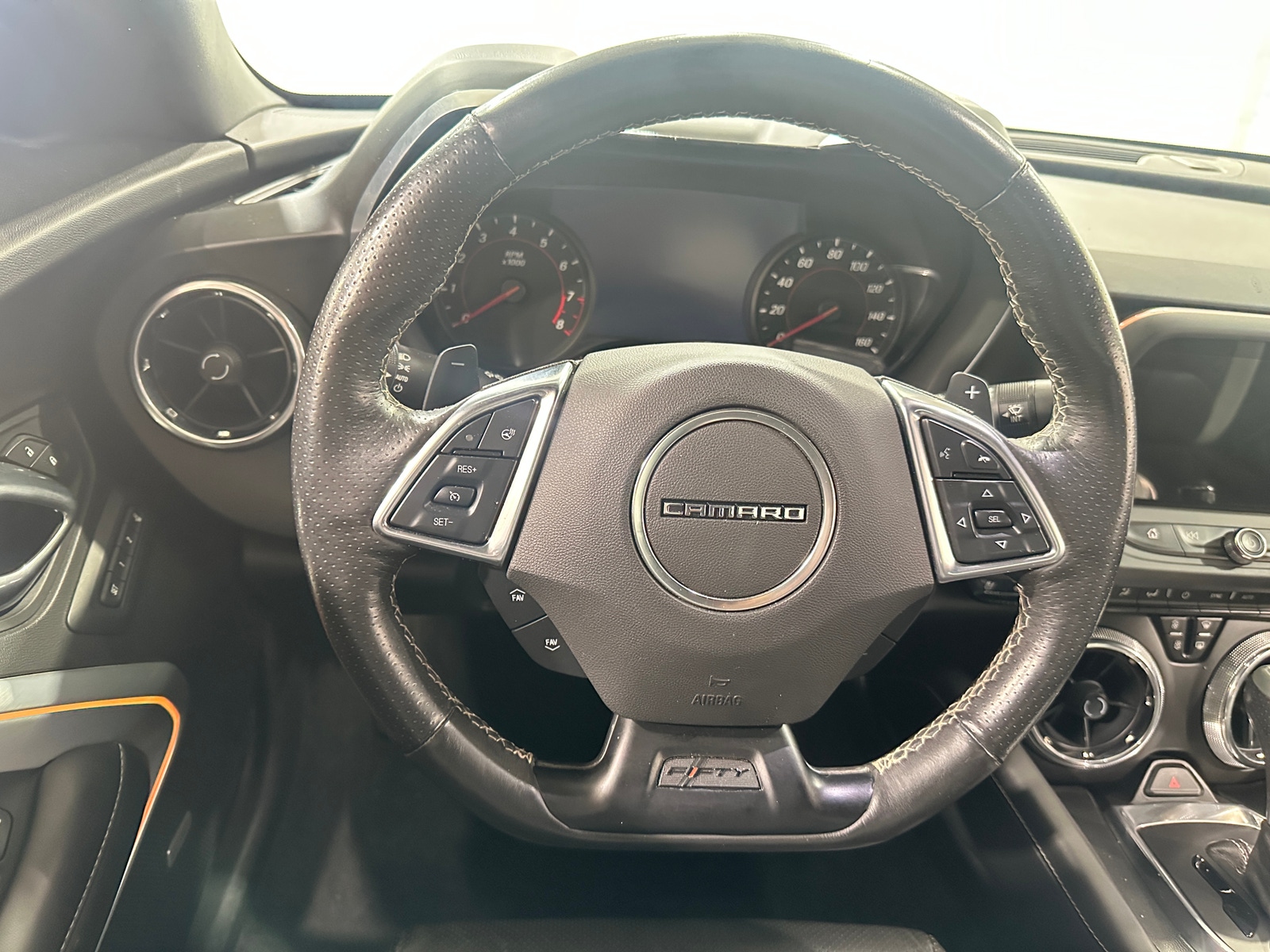 Thumbnail: 2017 Chevrolet Camaro - 4