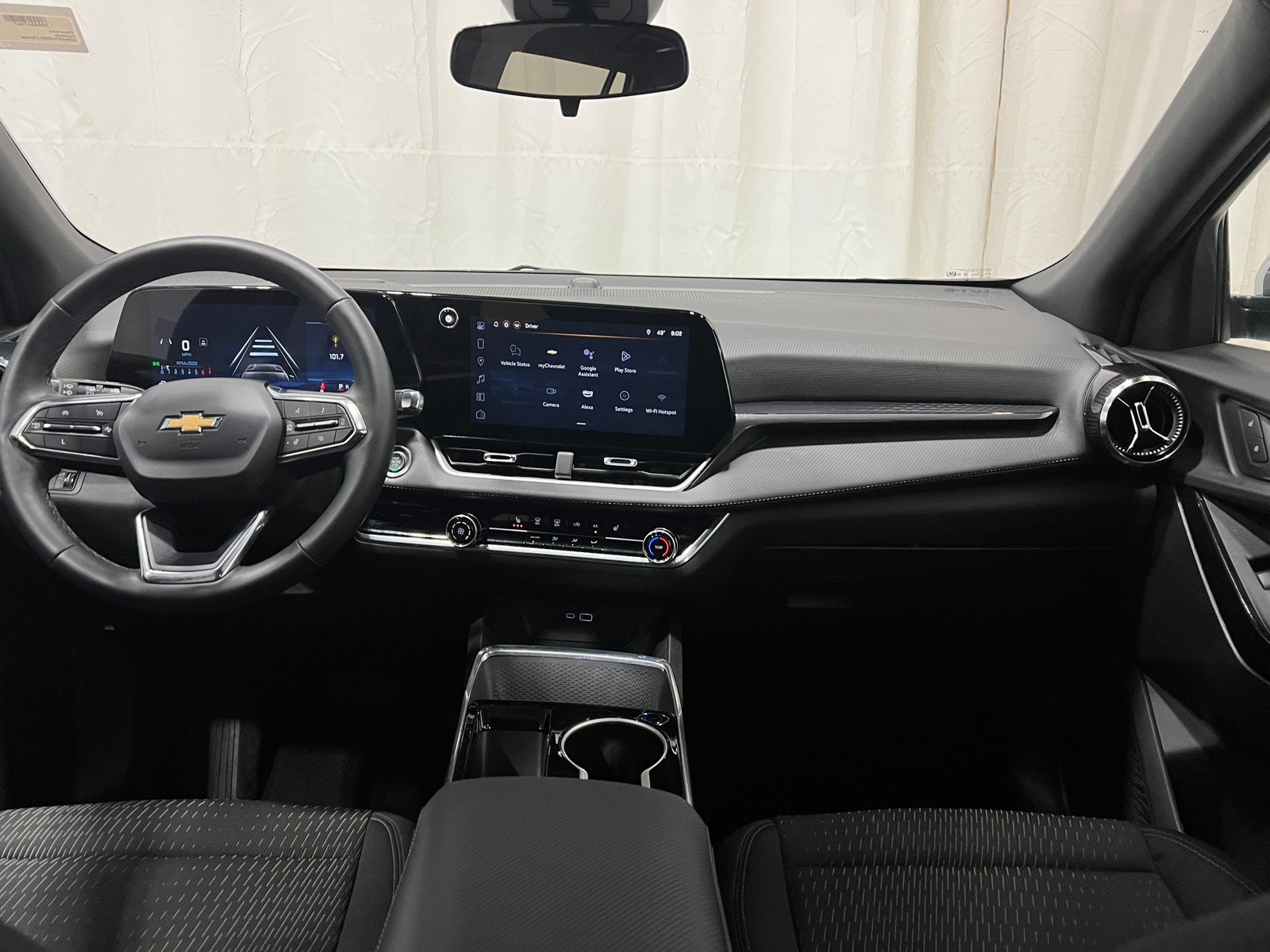 Thumbnail: 2025 Chevrolet Equinox - 3