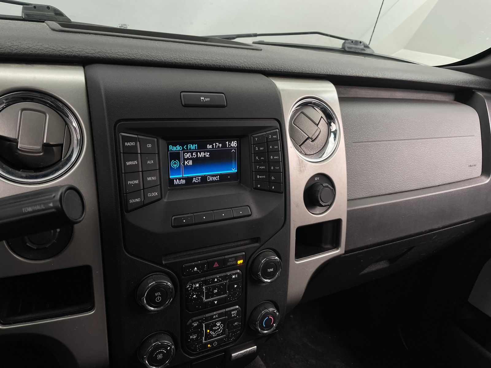 Thumbnail: 2014 Ford Econoline - 4