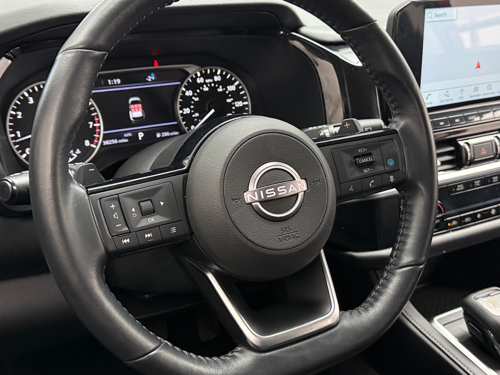 Thumbnail: 2022 Nissan Pathfinder - 4