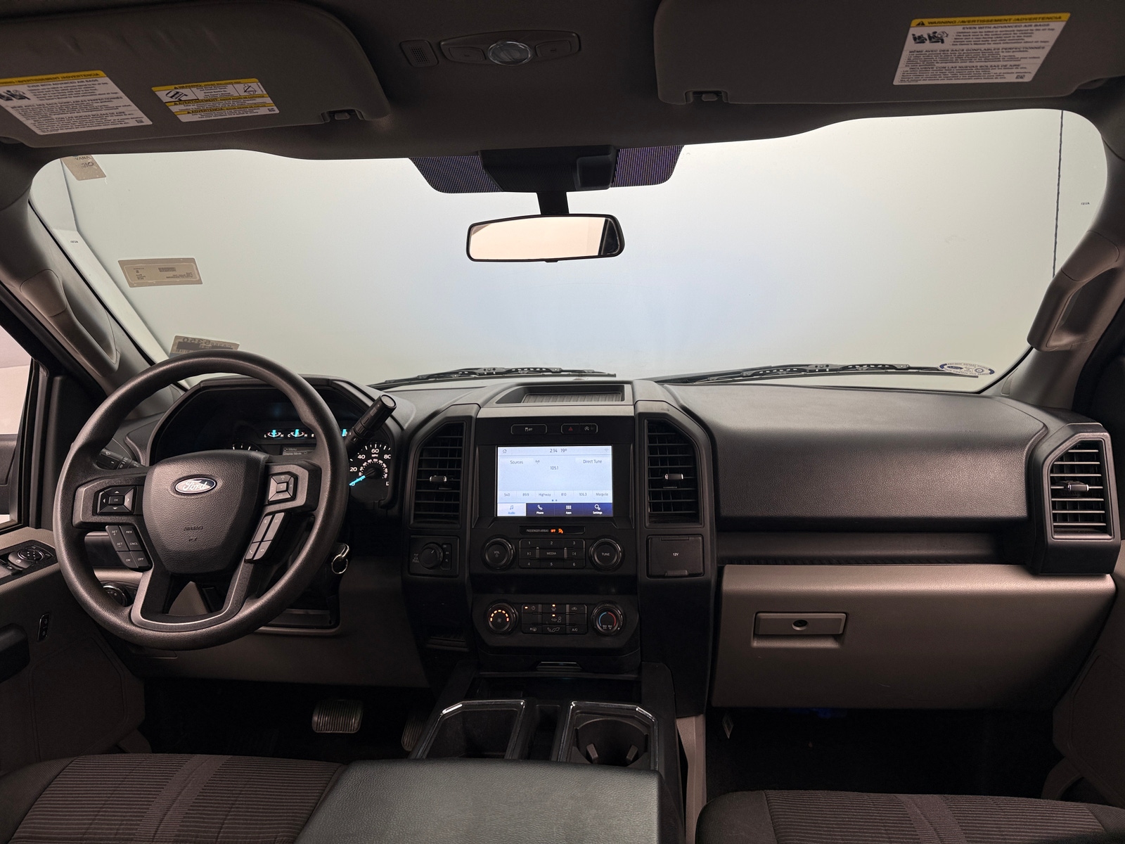 Thumbnail: 2019 Ford Econoline - 3