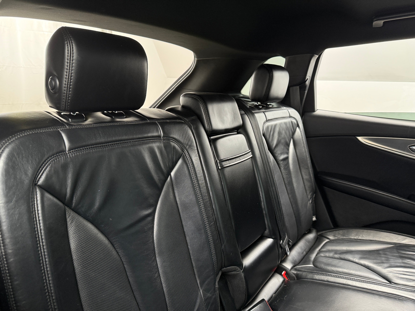 Thumbnail: 2016 Lincoln MKX - 5