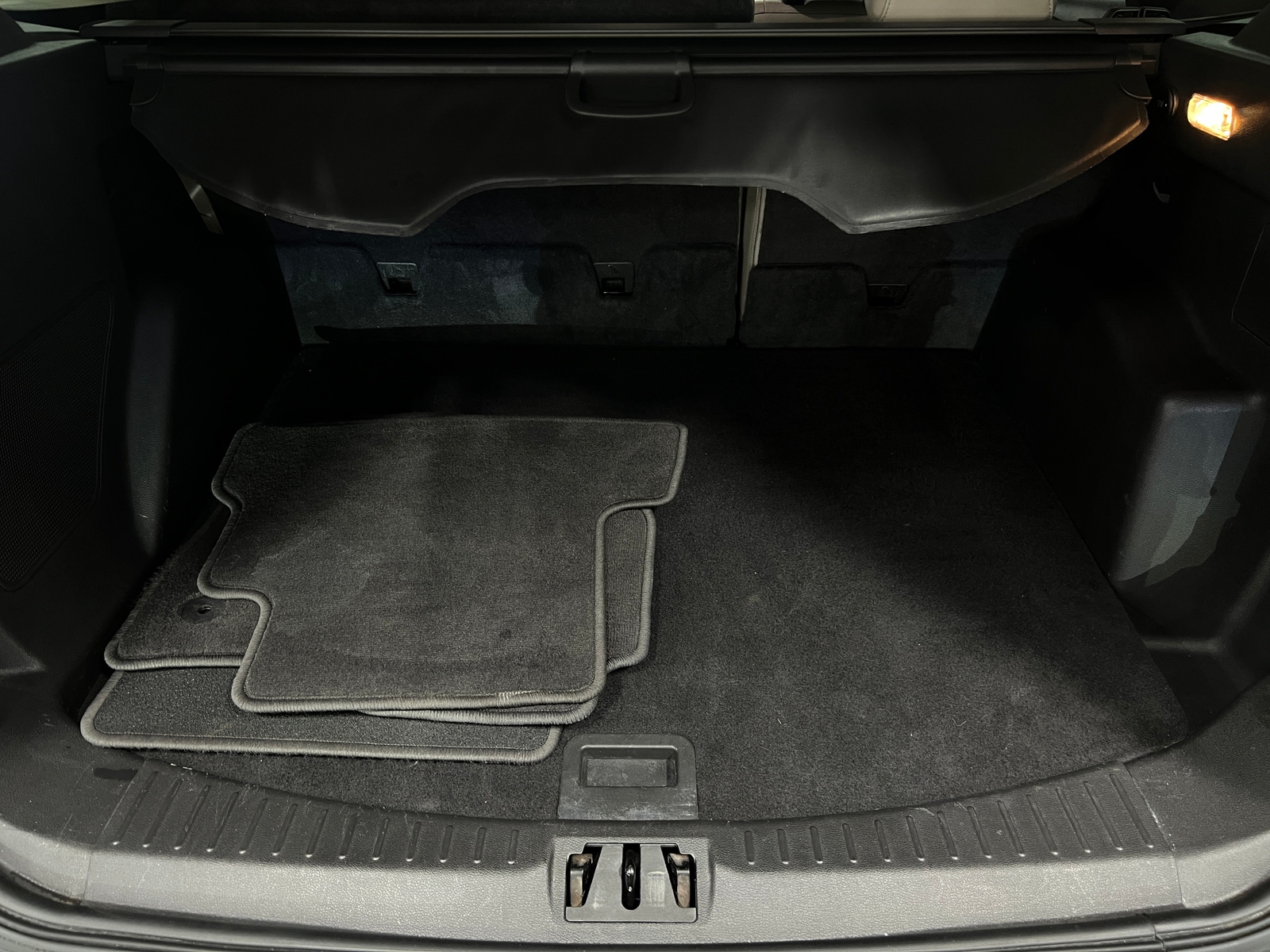 Thumbnail: 2017 Ford Escape - 6