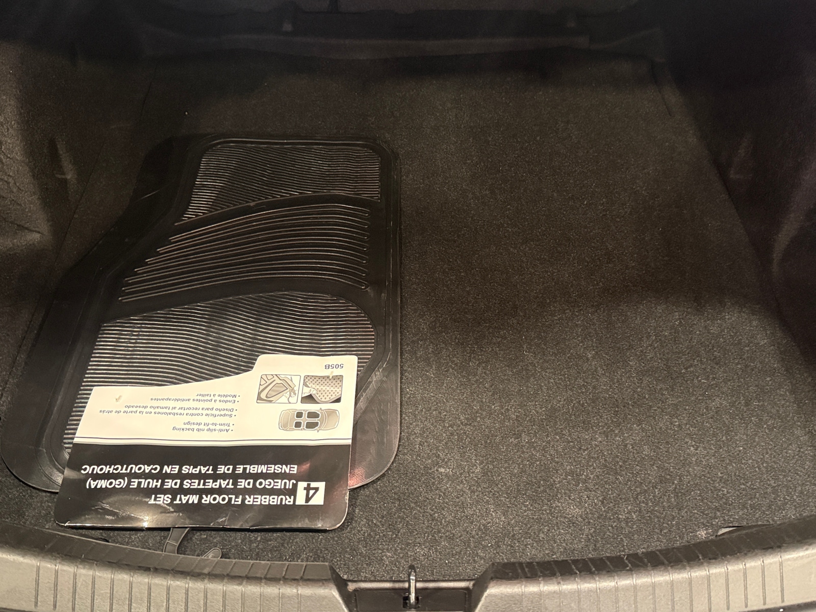 Thumbnail: 2024 Chevrolet Malibu - 7