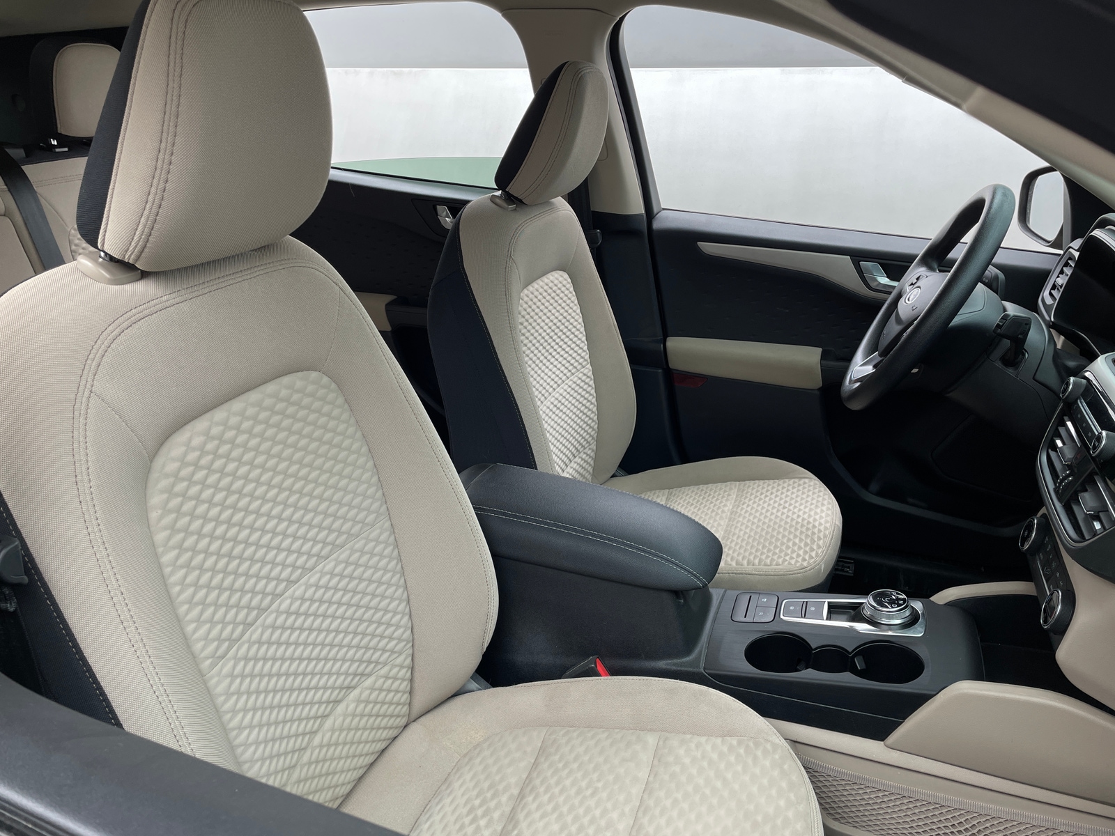 Thumbnail: 2020 Ford Escape - 2