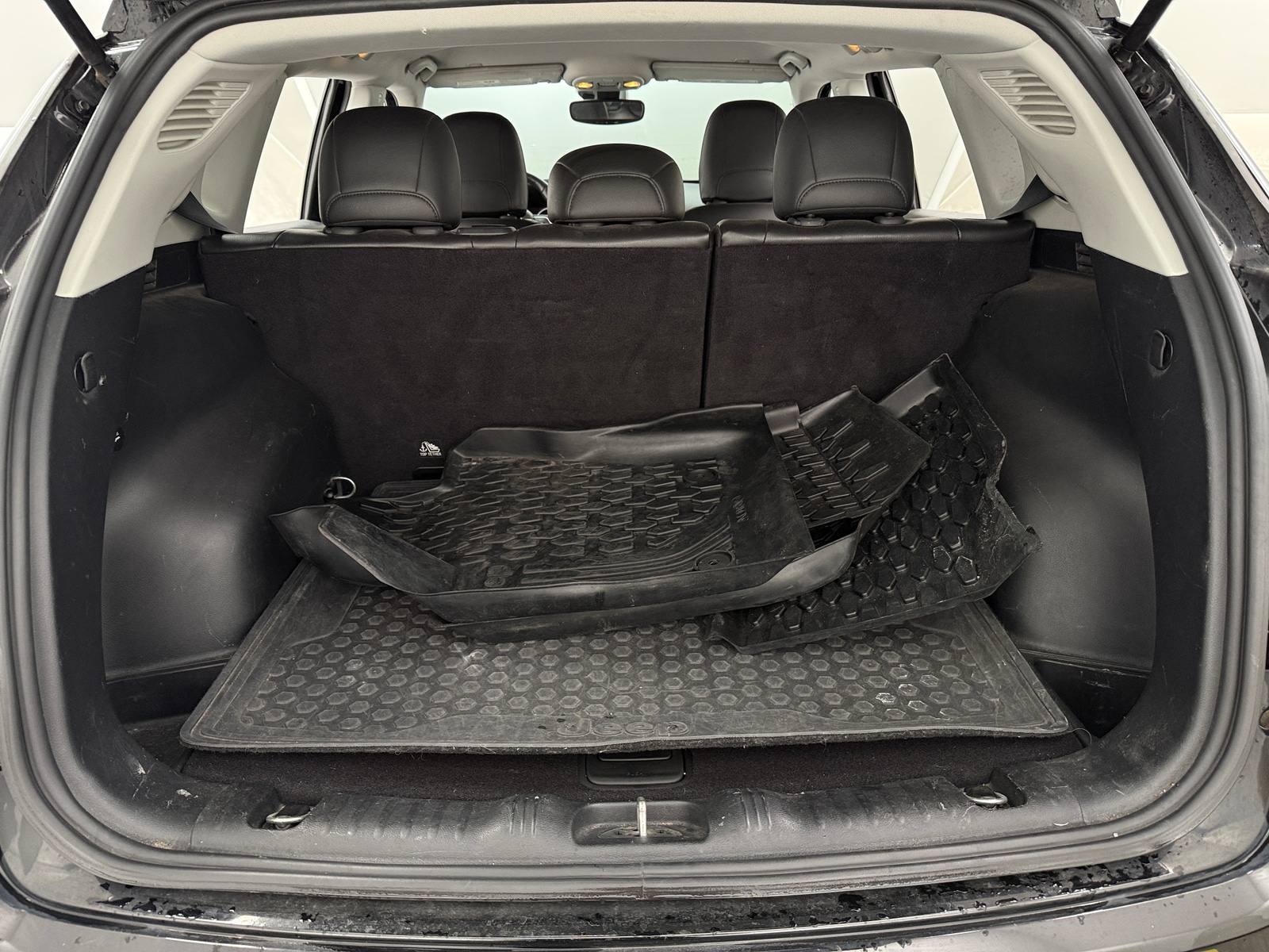 Thumbnail: 2018 Jeep Compass - 6