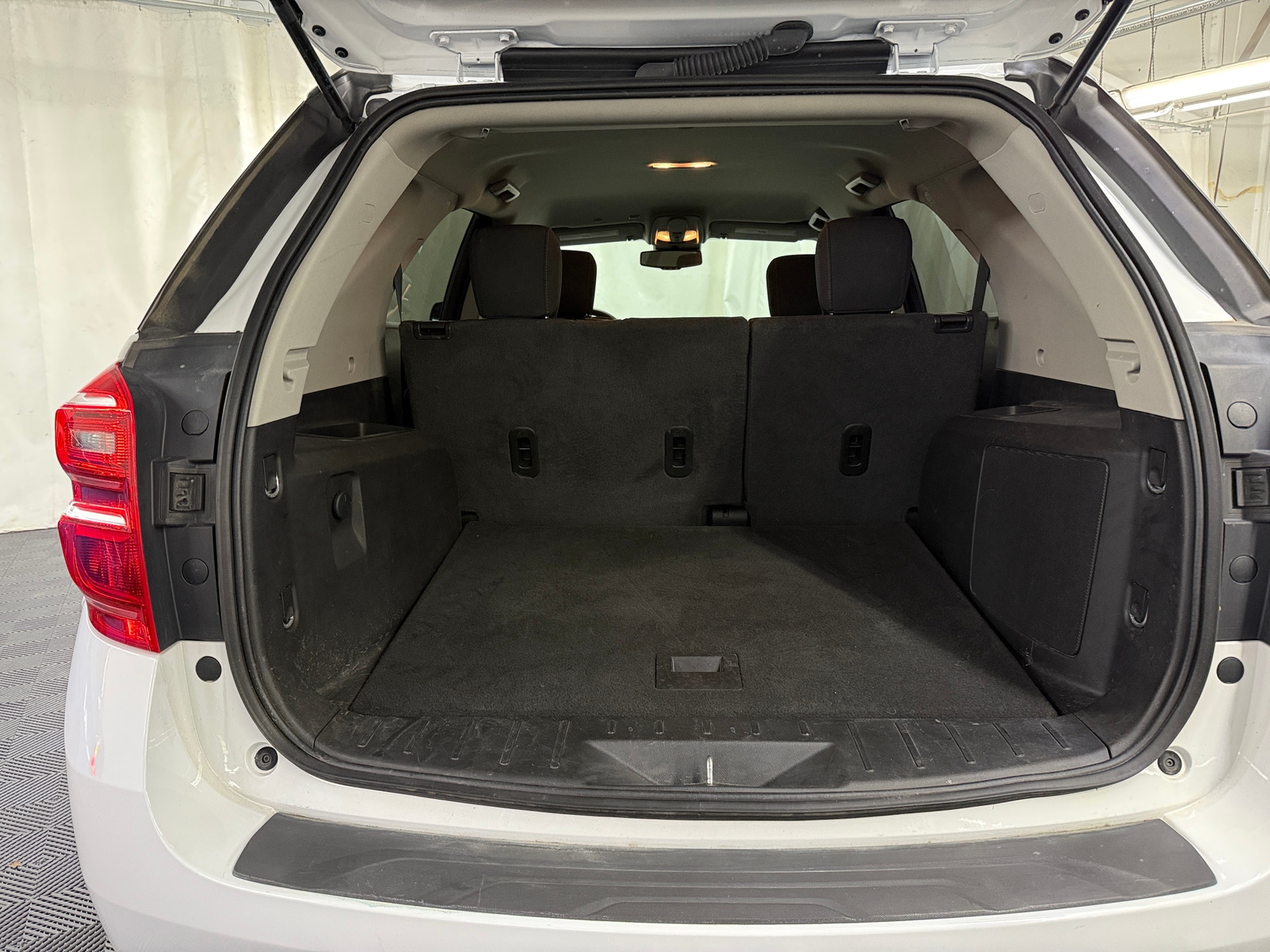 Thumbnail: 2017 Chevrolet Equinox - 7