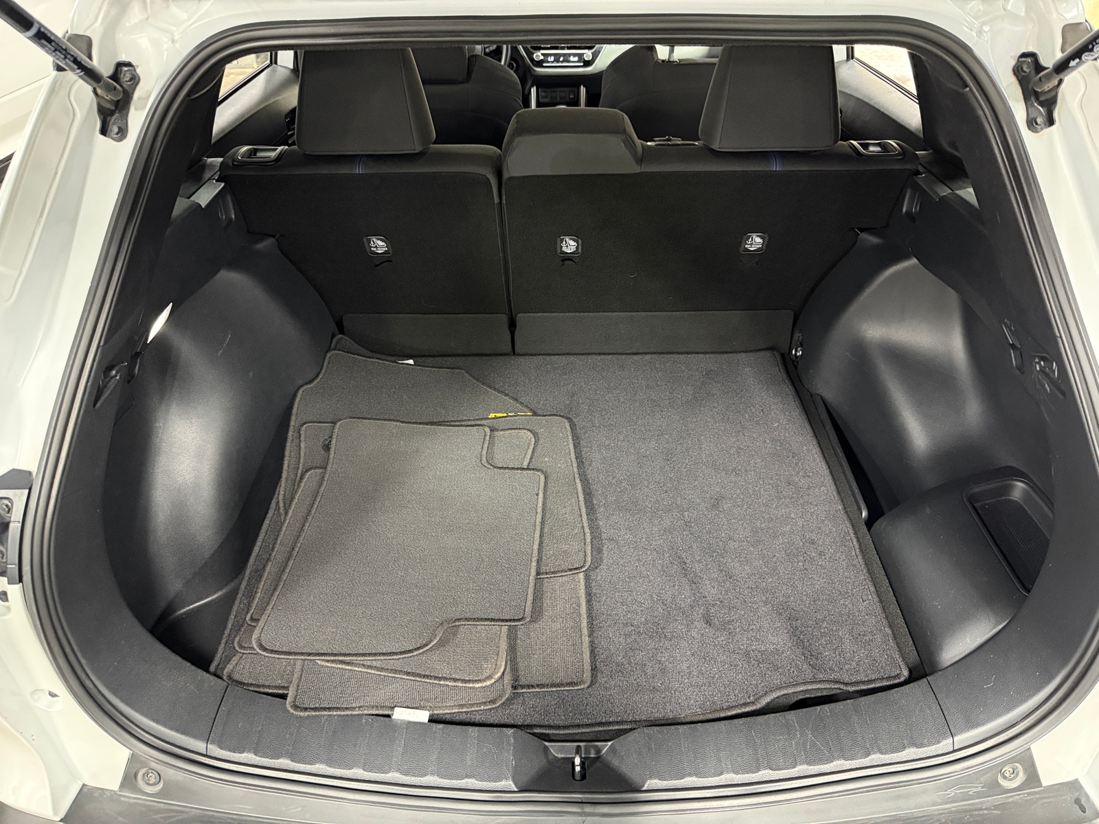 Thumbnail: 2023 Toyota Corolla Cross - 7