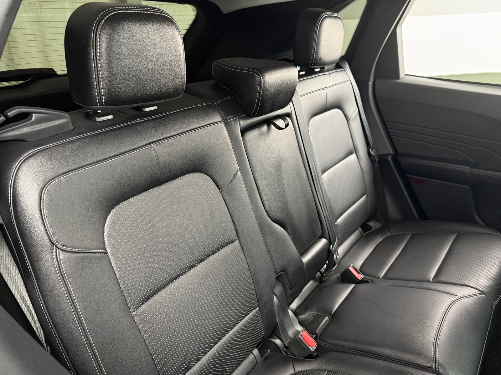 Thumbnail: 2021 Ford Escape - 5