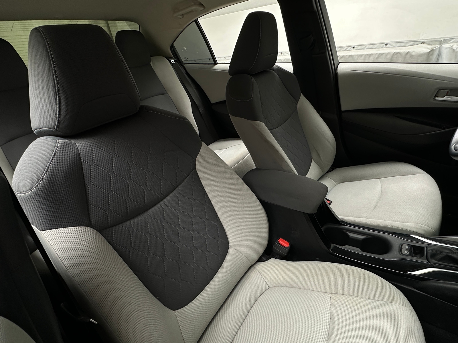 Thumbnail: 2021 Toyota Corolla - 2