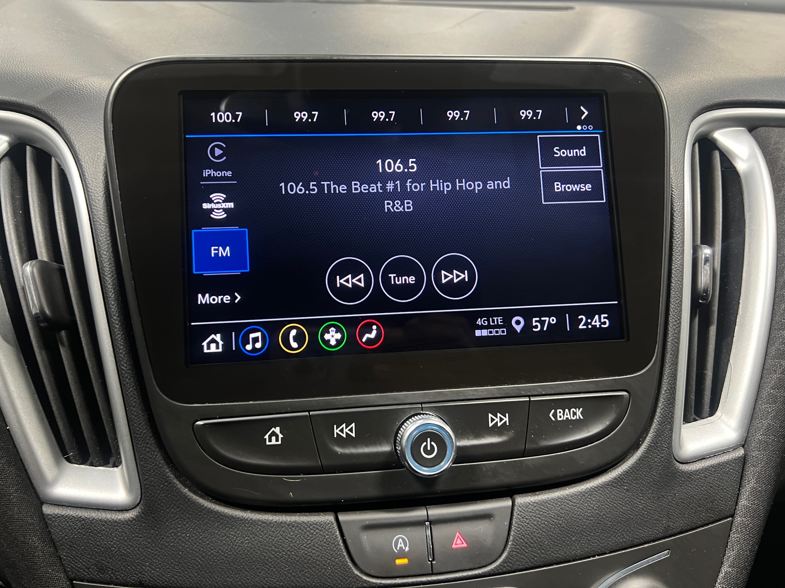 Thumbnail: 2024 Chevrolet Malibu - 4