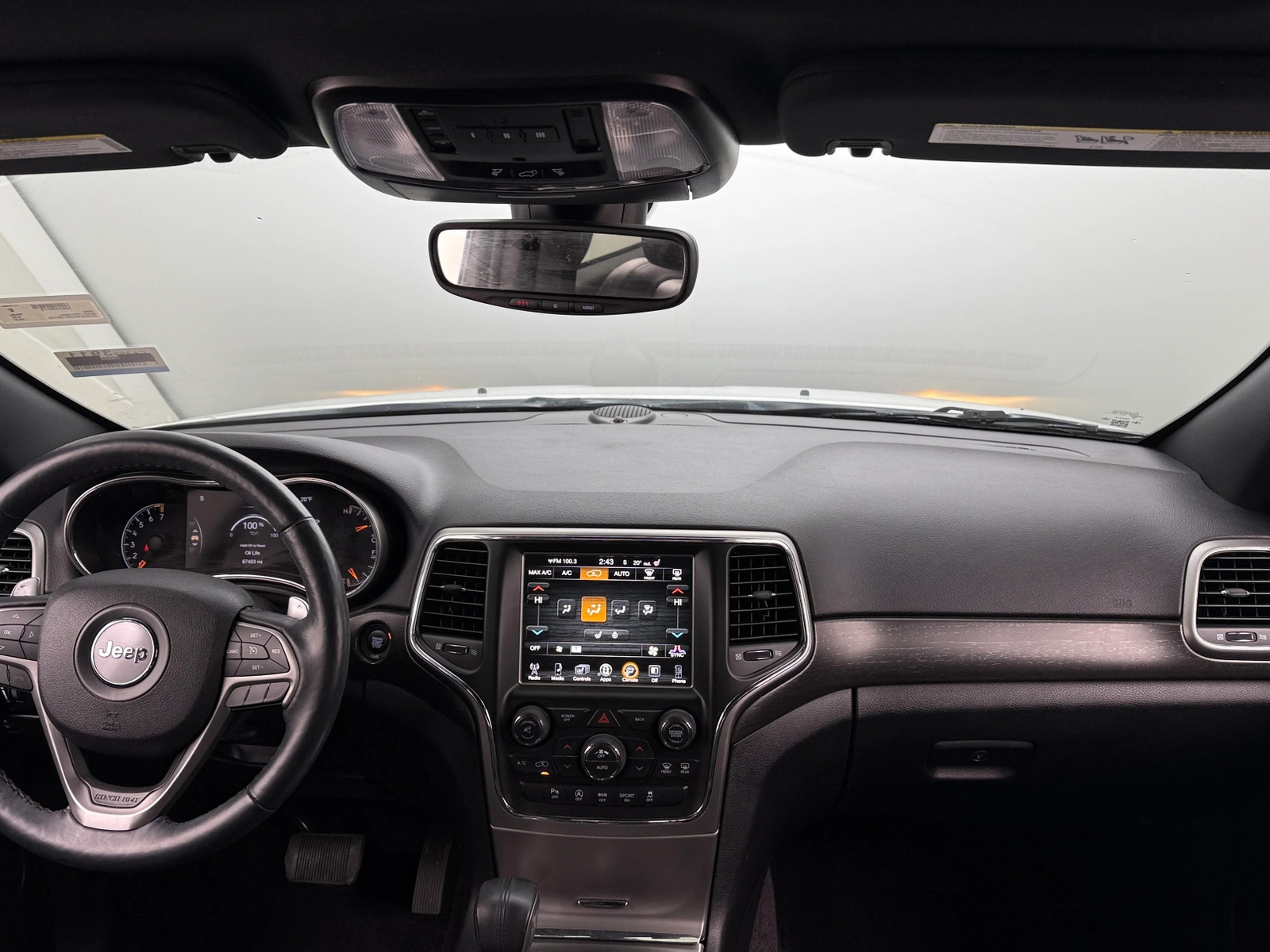 Thumbnail: 2017 Jeep Grand Cherokee - 2