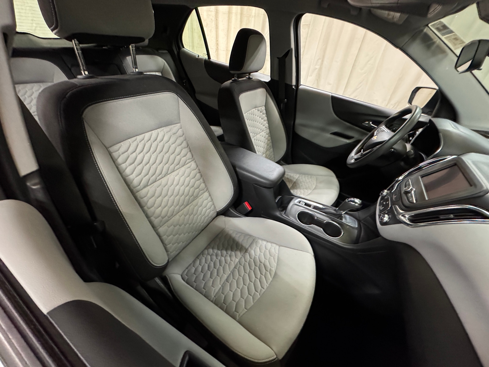 Thumbnail: 2020 Chevrolet Equinox - 2