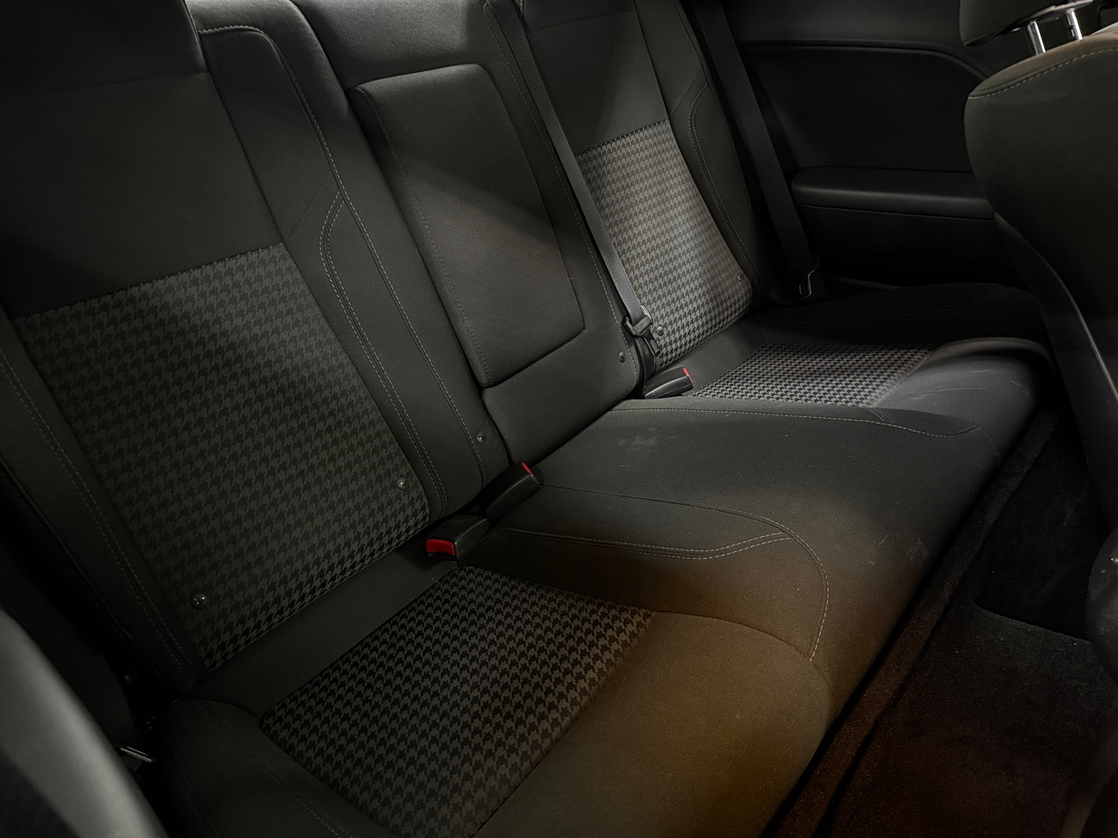 Thumbnail: 2018 Dodge Challenger - 5