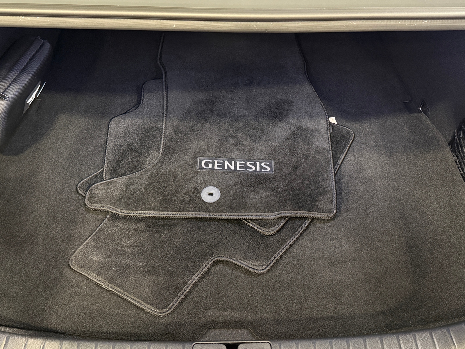 Thumbnail: 2025 Genesis G70 - 6