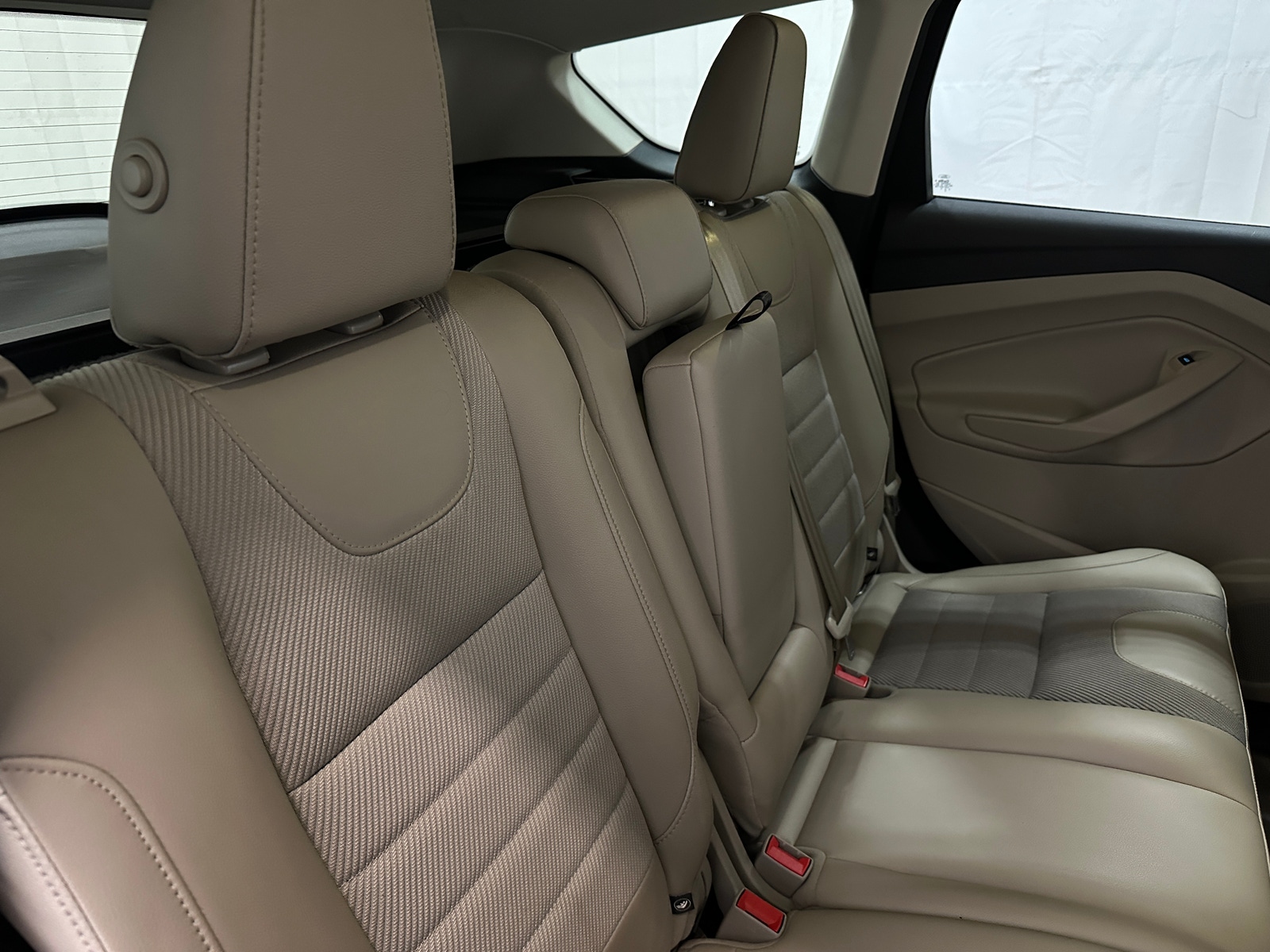 Thumbnail: 2016 Ford Escape - 5