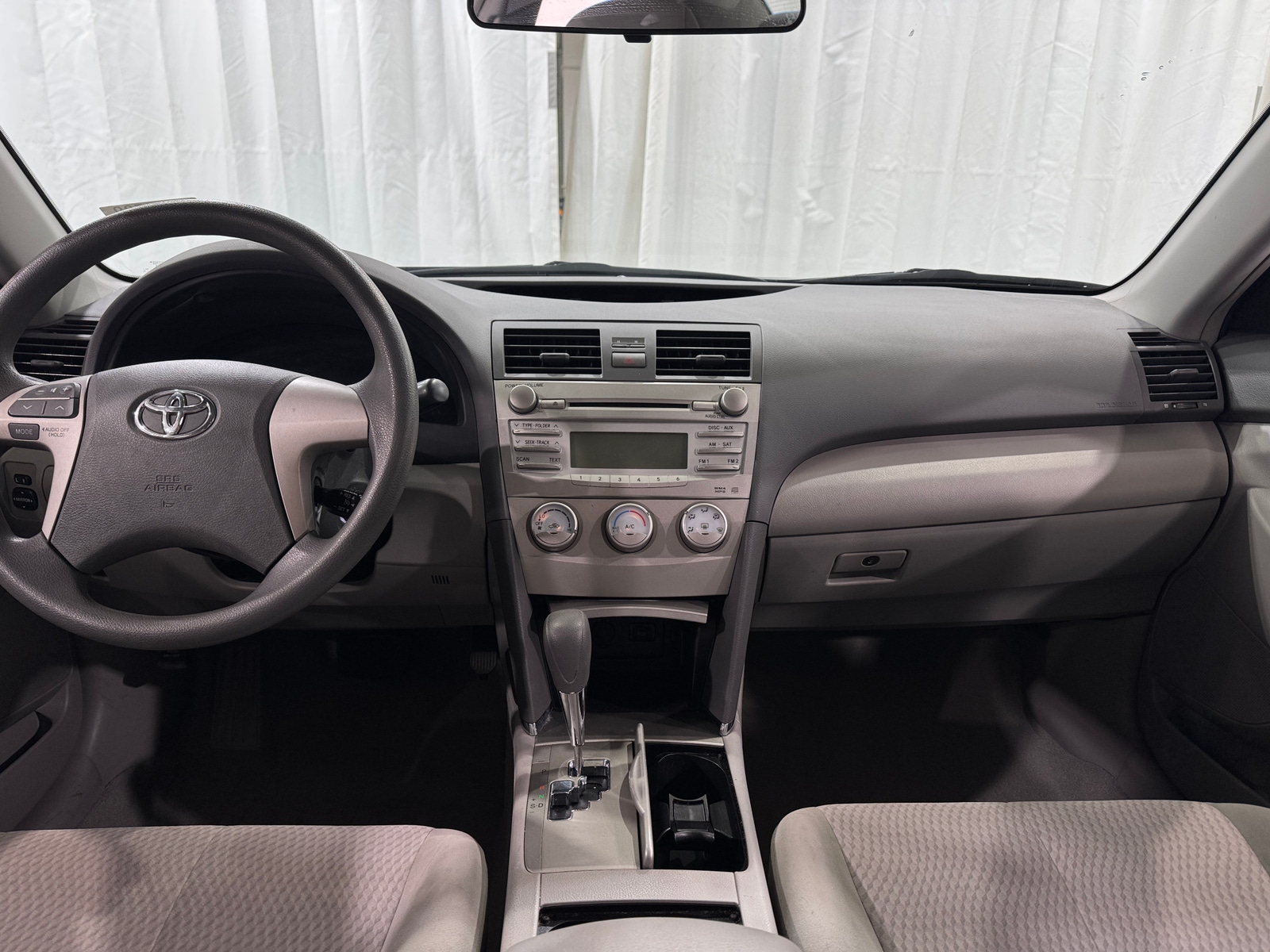 Thumbnail: 2011 Toyota Camry - 3