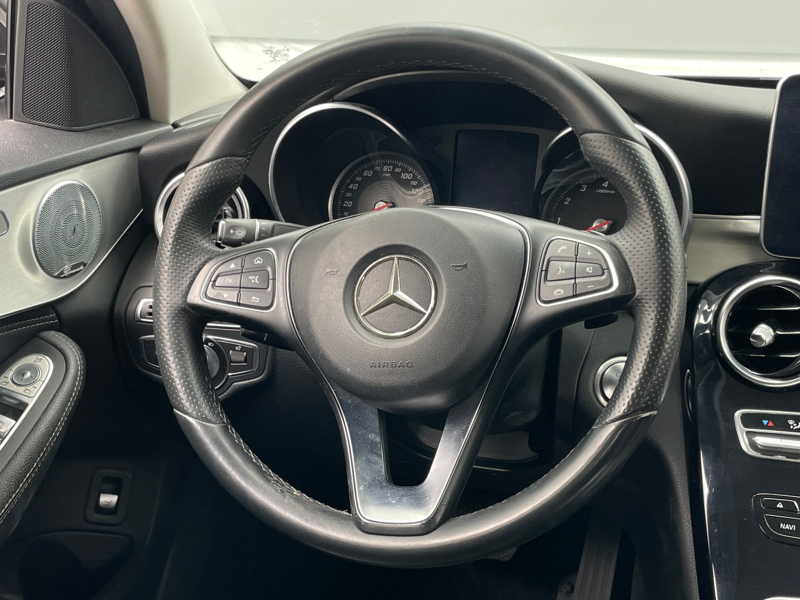 Thumbnail: 2015 Mercedes-Benz C-Class - 4