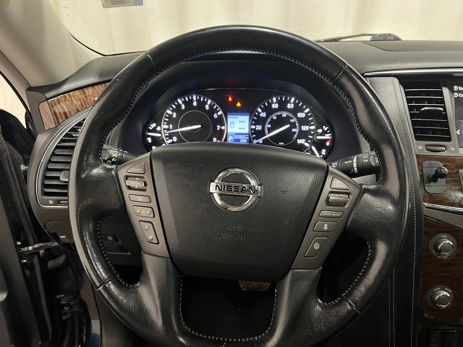 Thumbnail: 2019 Nissan Armada - 4