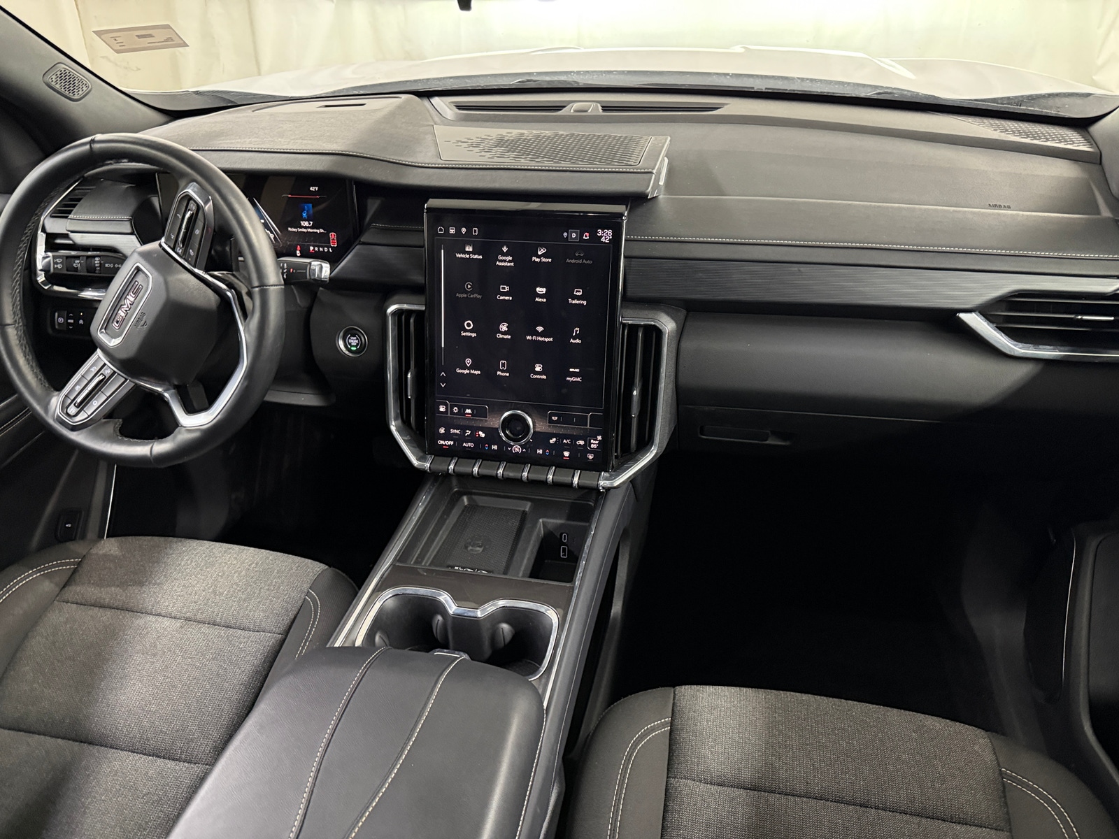 Thumbnail: 2025 GMC Acadia - 3