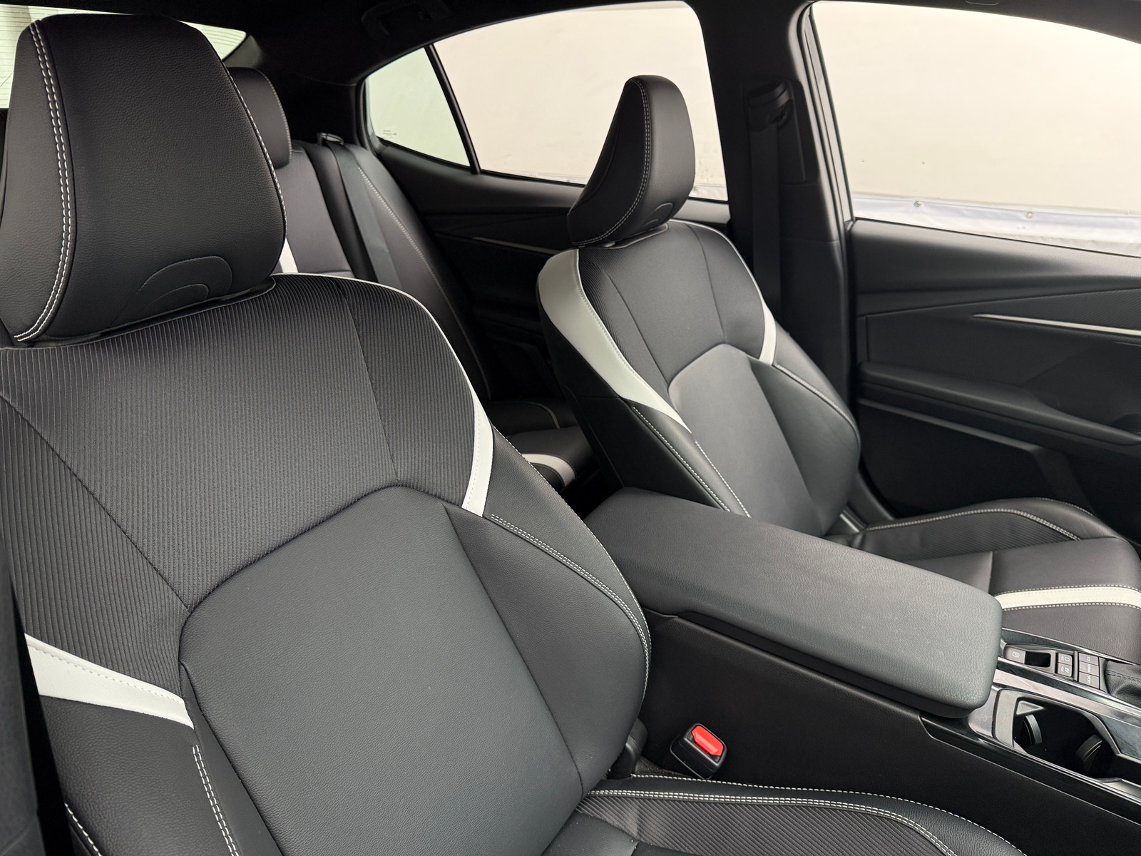 Thumbnail: 2025 Toyota Camry - 2