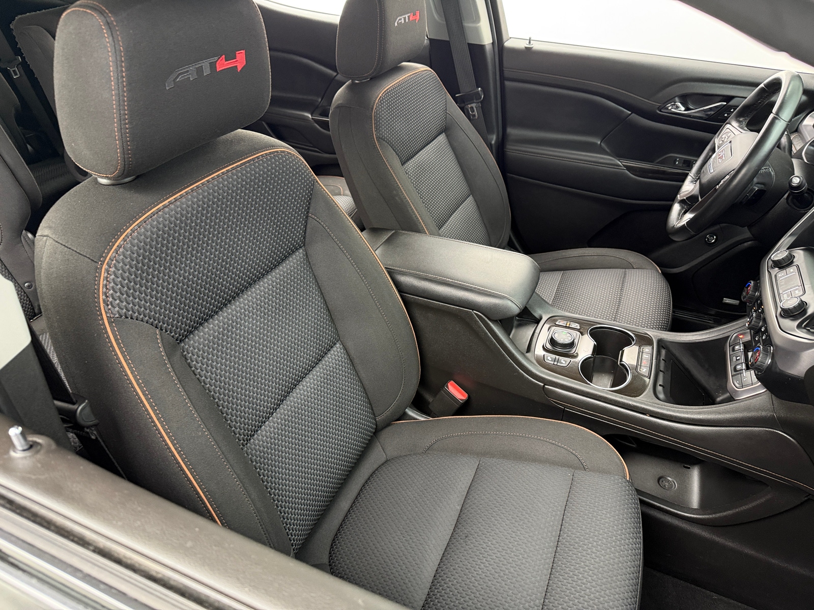 Thumbnail: 2020 GMC Acadia - 2