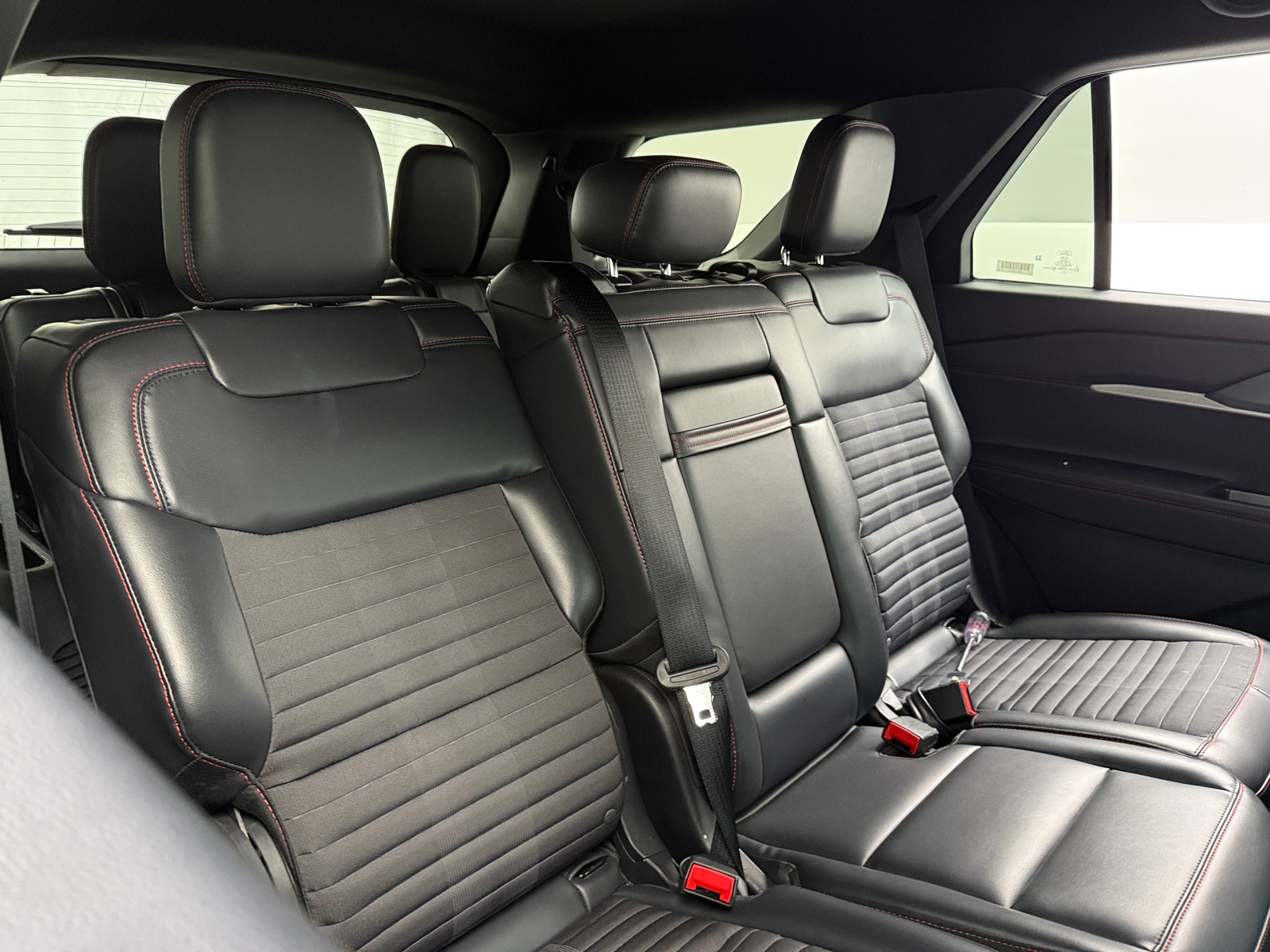 Thumbnail: 2025 Ford Explorer - 5