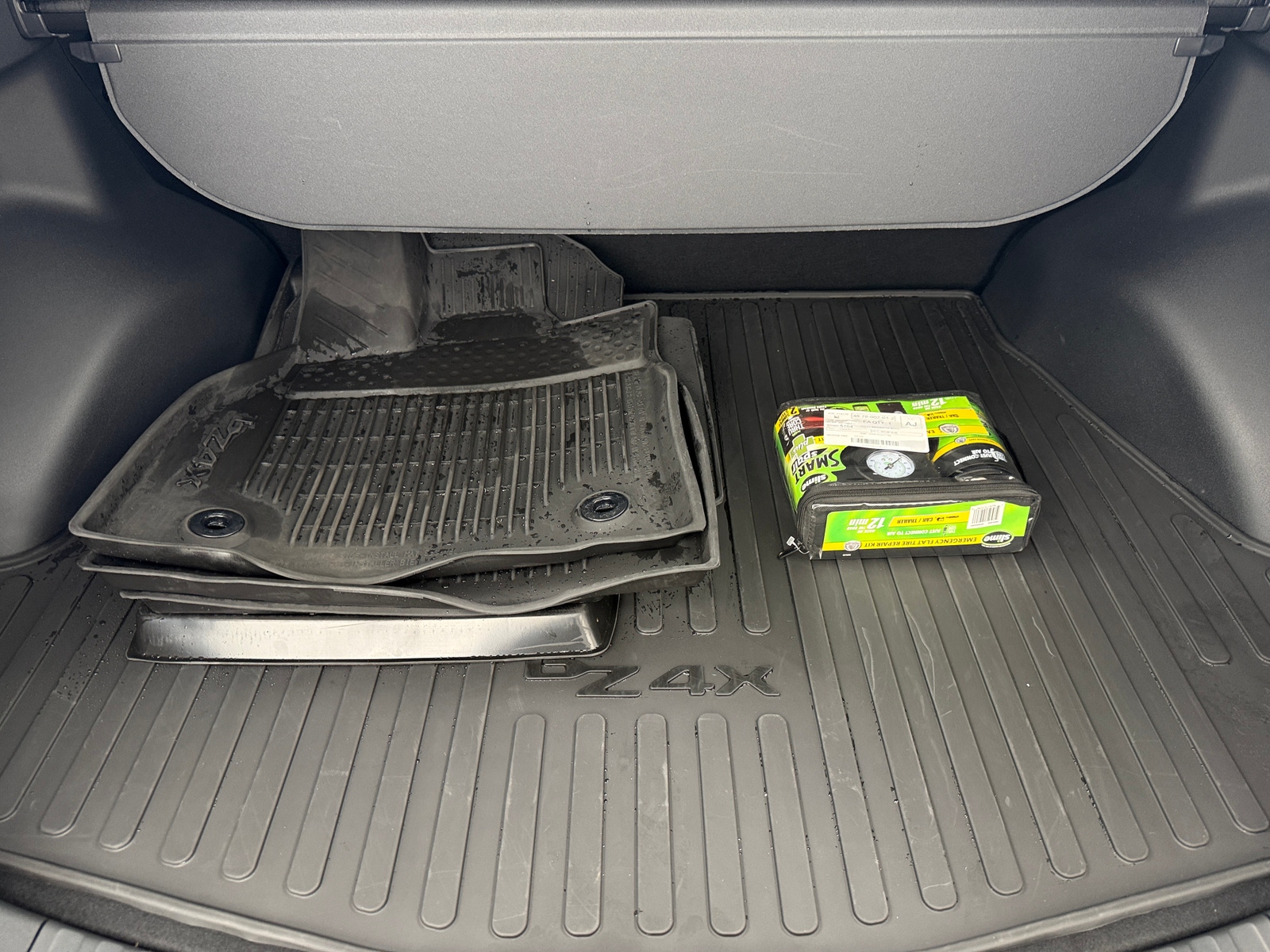 Thumbnail: 2024 Toyota bZ4X - 7