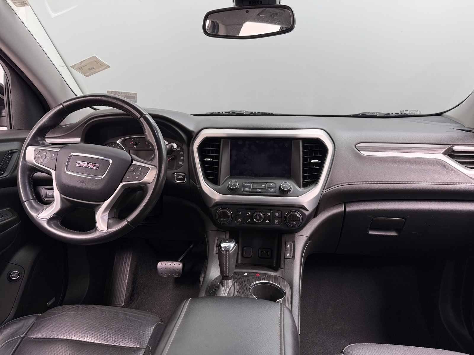 Thumbnail: 2019 GMC Acadia - 2