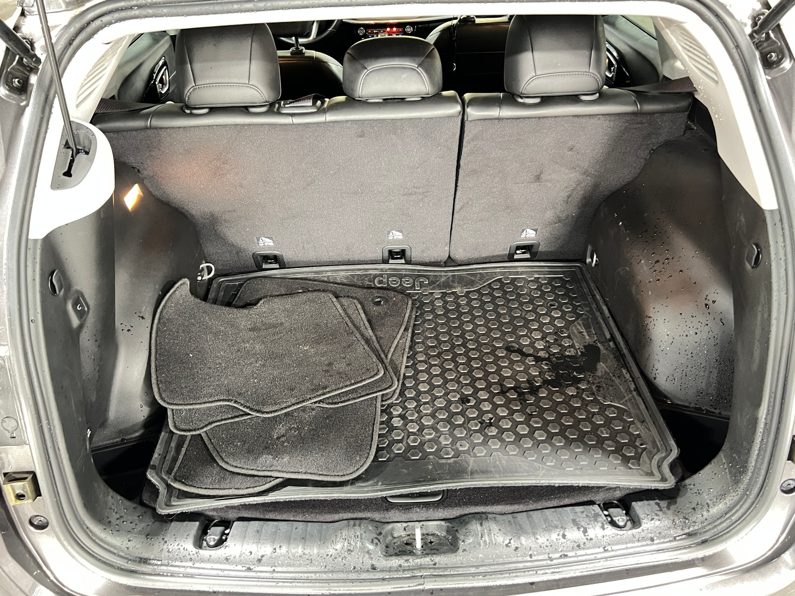 Thumbnail: 2022 Jeep Compass - 6