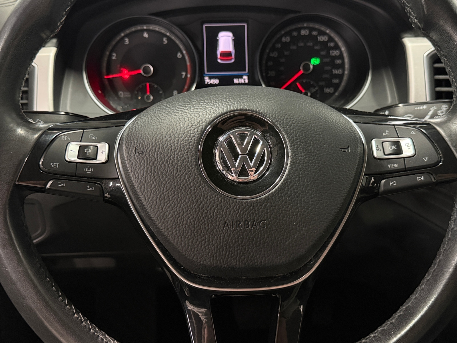 Thumbnail: 2019 Volkswagen Atlas - 4