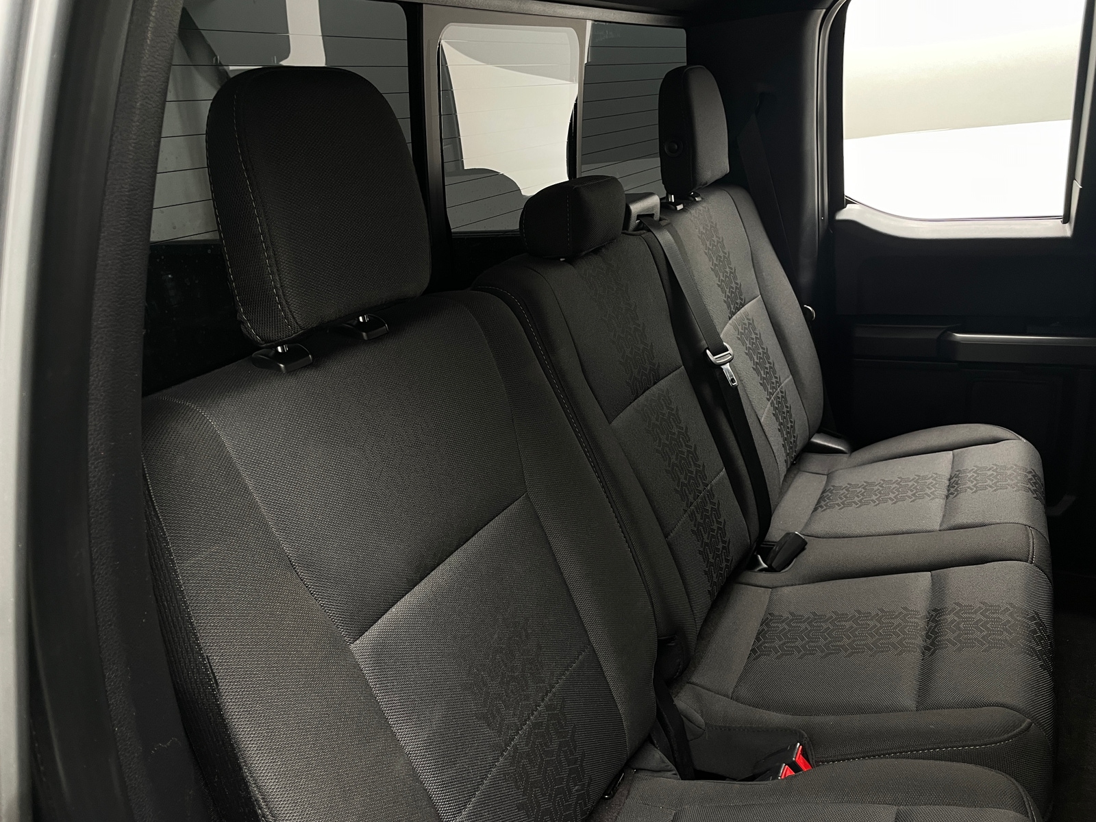 Thumbnail: 2019 Ford Econoline - 6