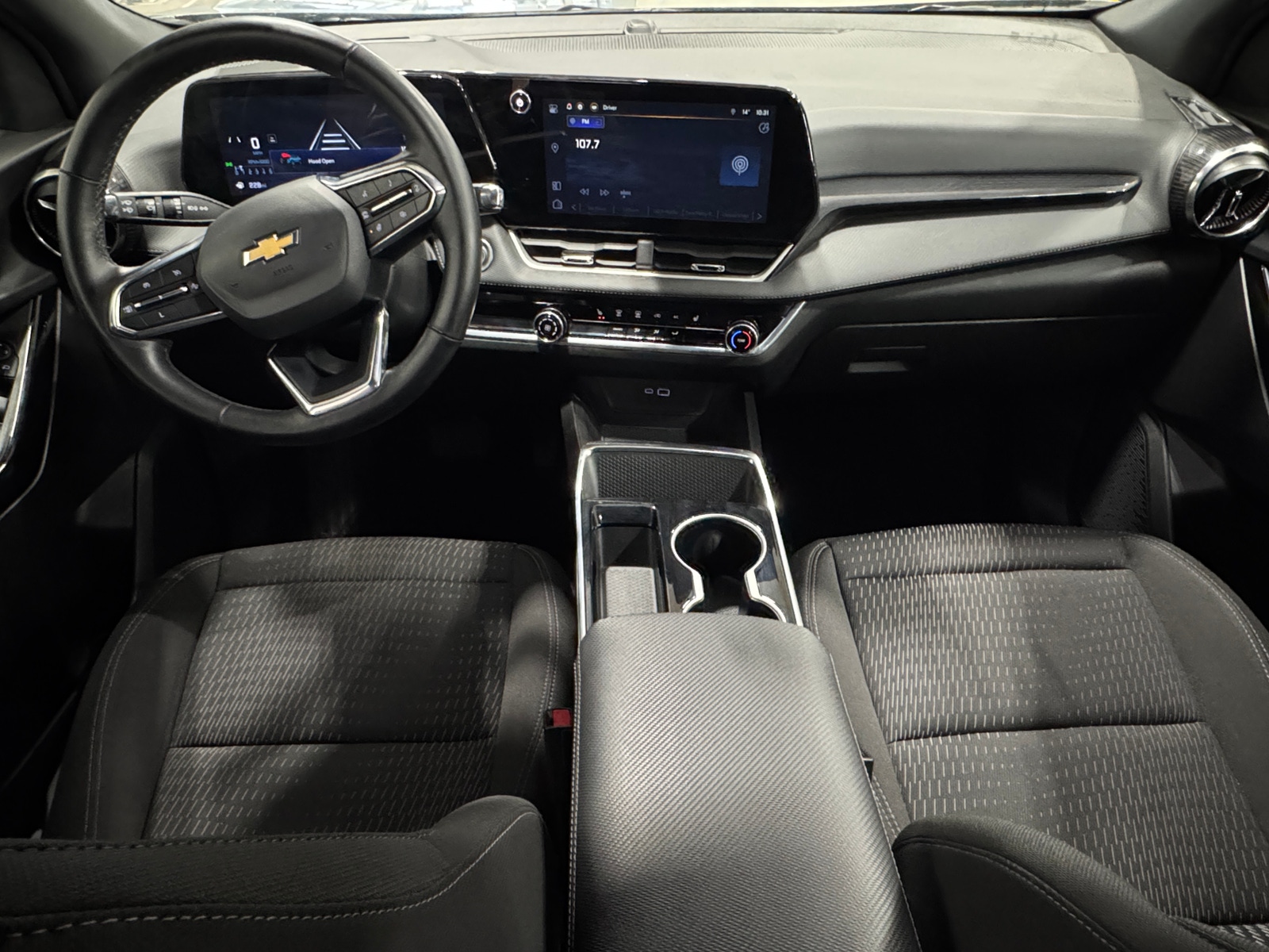 Thumbnail: 2025 Chevrolet Equinox - 3