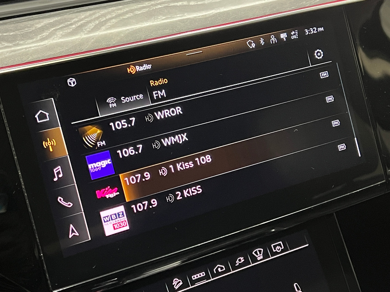 Thumbnail: 2021 Audi e-tron - 3