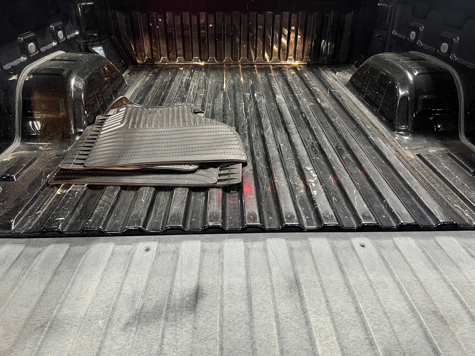 Thumbnail: 2020 Chevrolet Silverado 1500 - 7