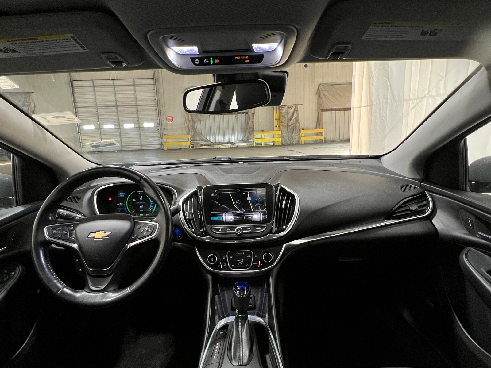 Thumbnail: 2018 Chevrolet Volt - 2