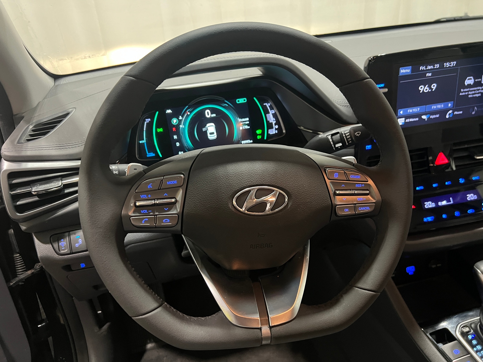 Thumbnail: 2022 Hyundai Ioniq - 5