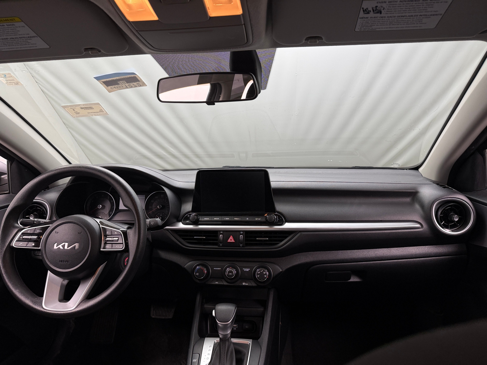 Thumbnail: 2024 Kia Forte - 3