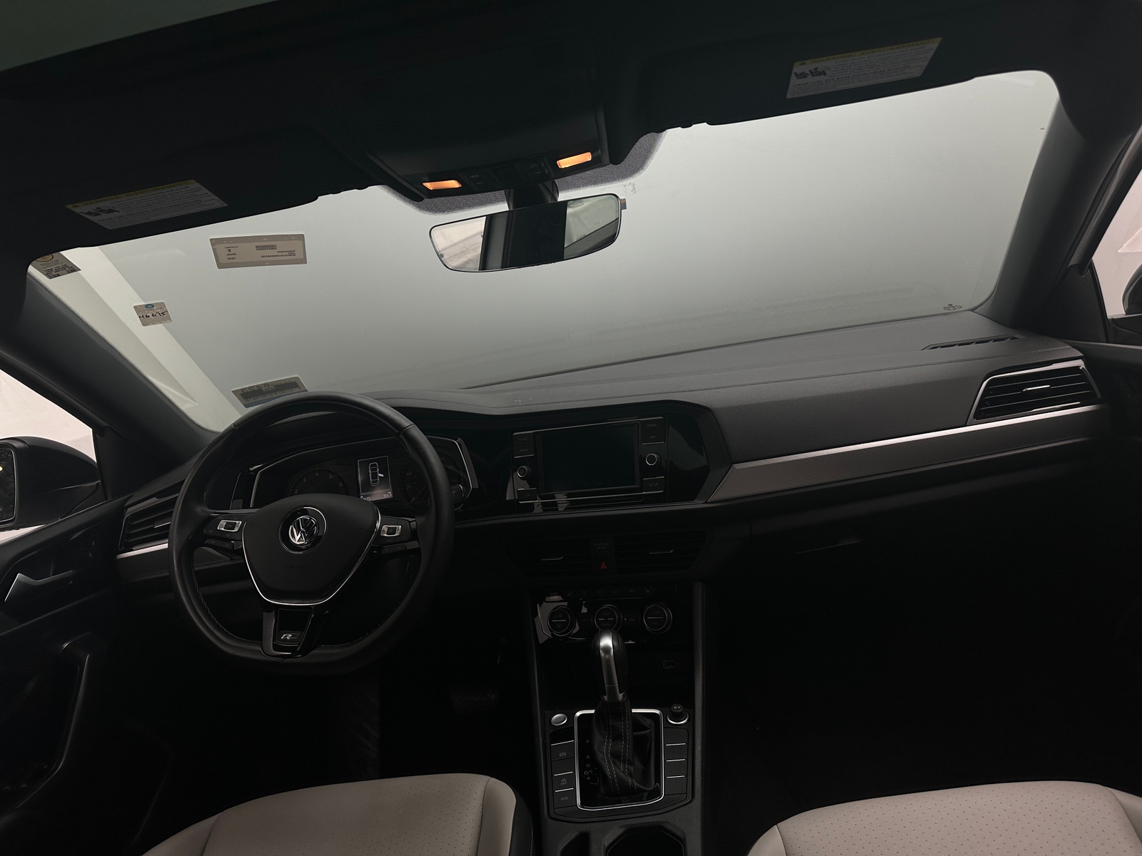 Thumbnail: 2019 Volkswagen Jetta - 2