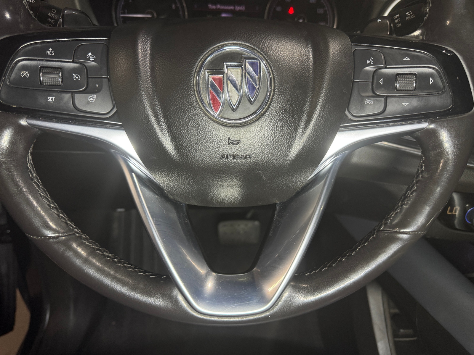 Thumbnail: 2022 Buick Enclave - 4