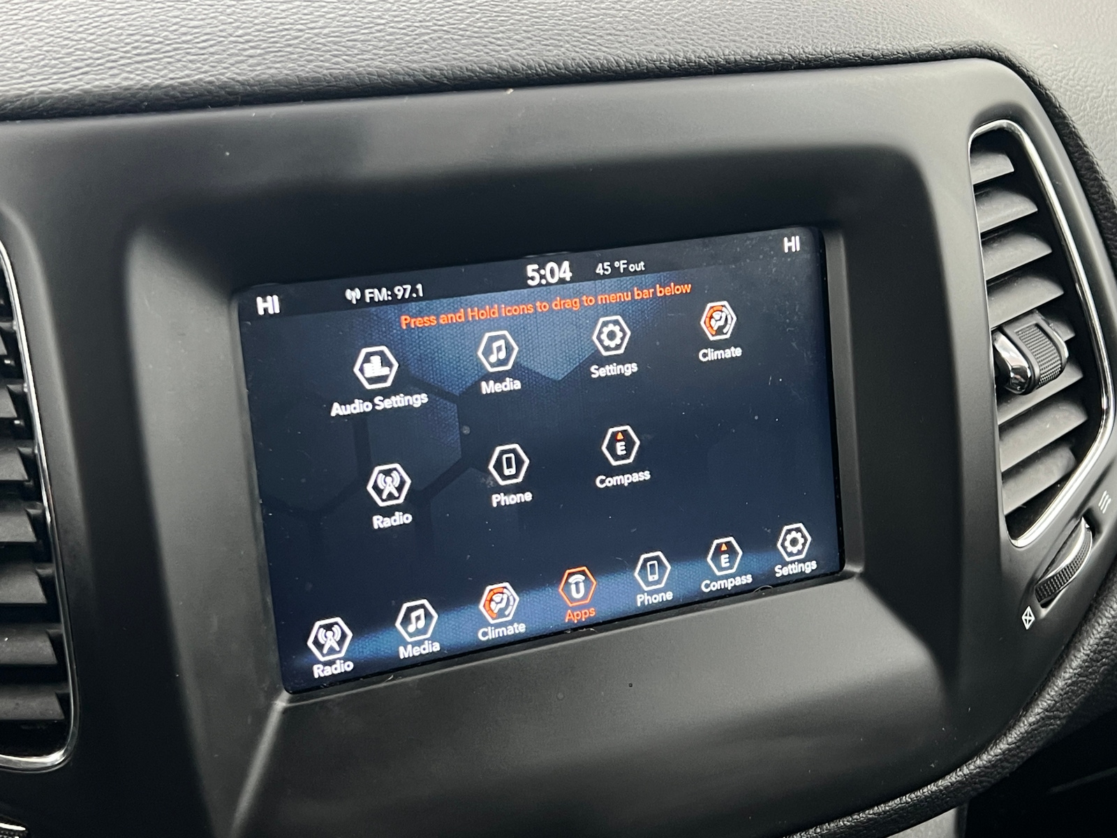 Thumbnail: 2019 Jeep Compass - 4