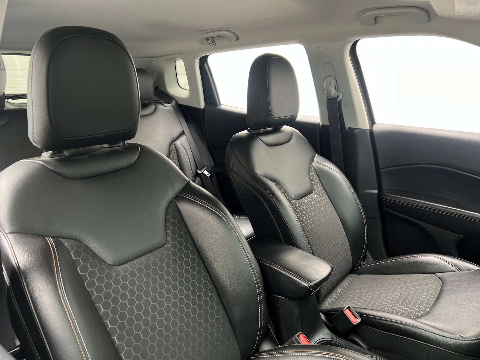 Thumbnail: 2018 Jeep Compass - 2