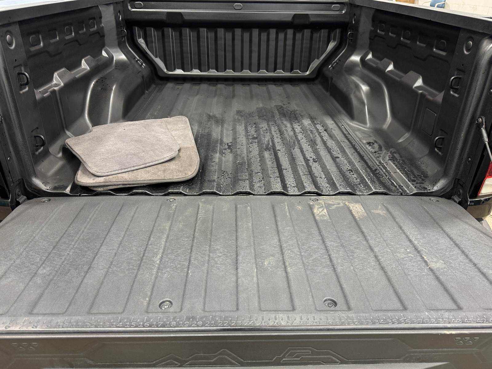 Thumbnail: 2023 Chevrolet Colorado - 7