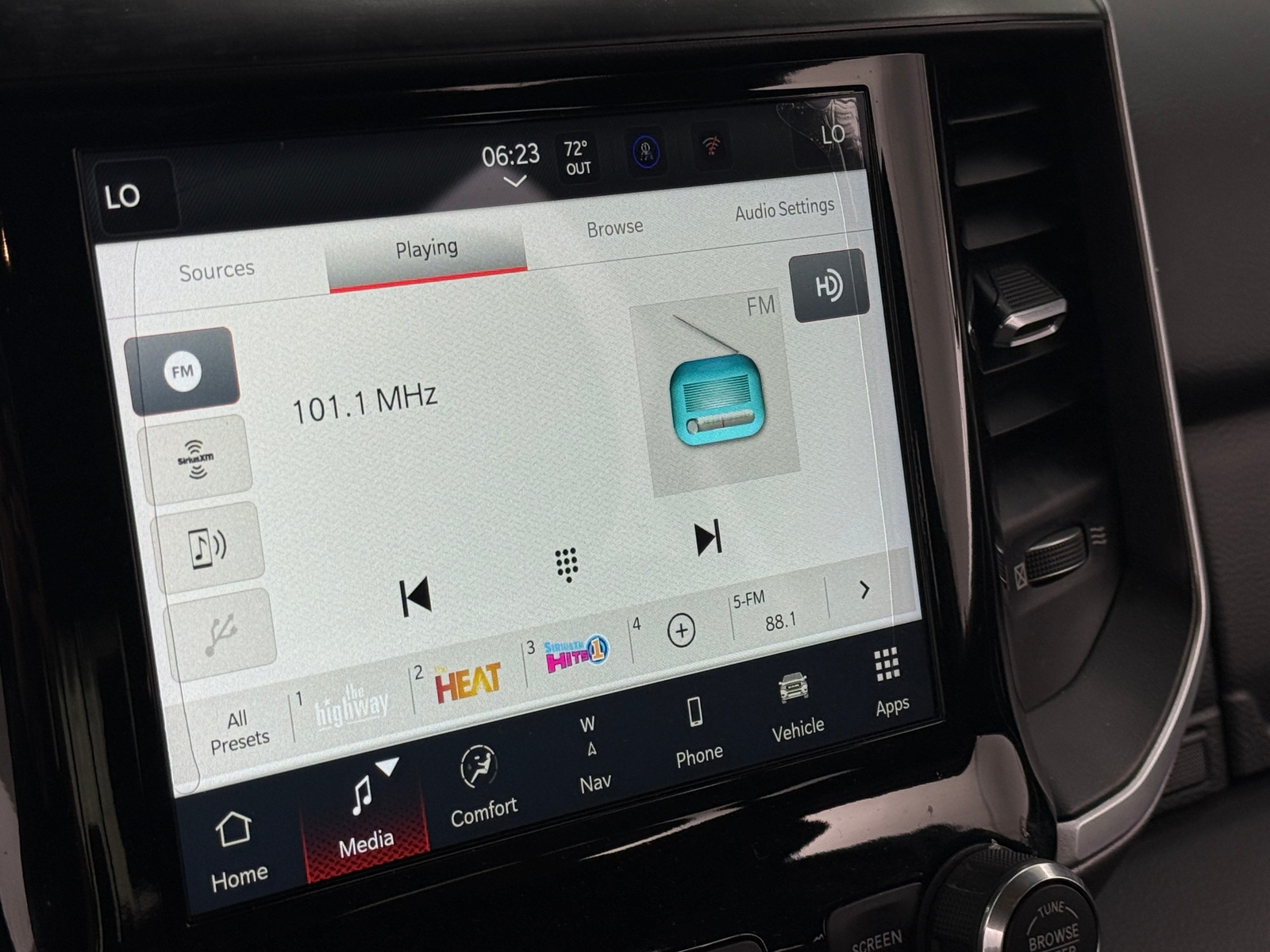 Thumbnail: 2022 RAM 1500 - 4