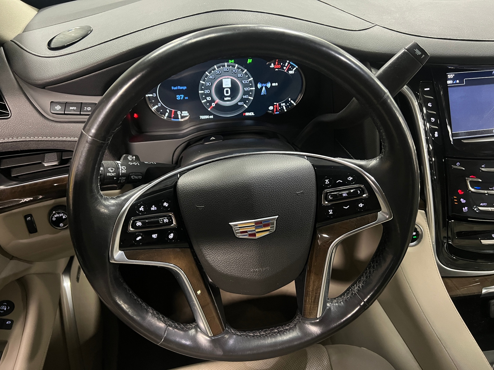 Thumbnail: 2020 Cadillac Escalade - 4