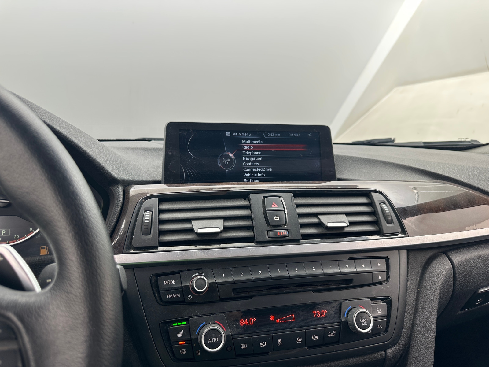 Thumbnail: 2015 BMW 4 Series - 2