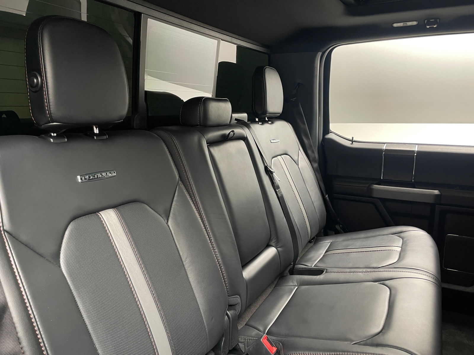 Thumbnail: 2018 Ford Econoline - 5