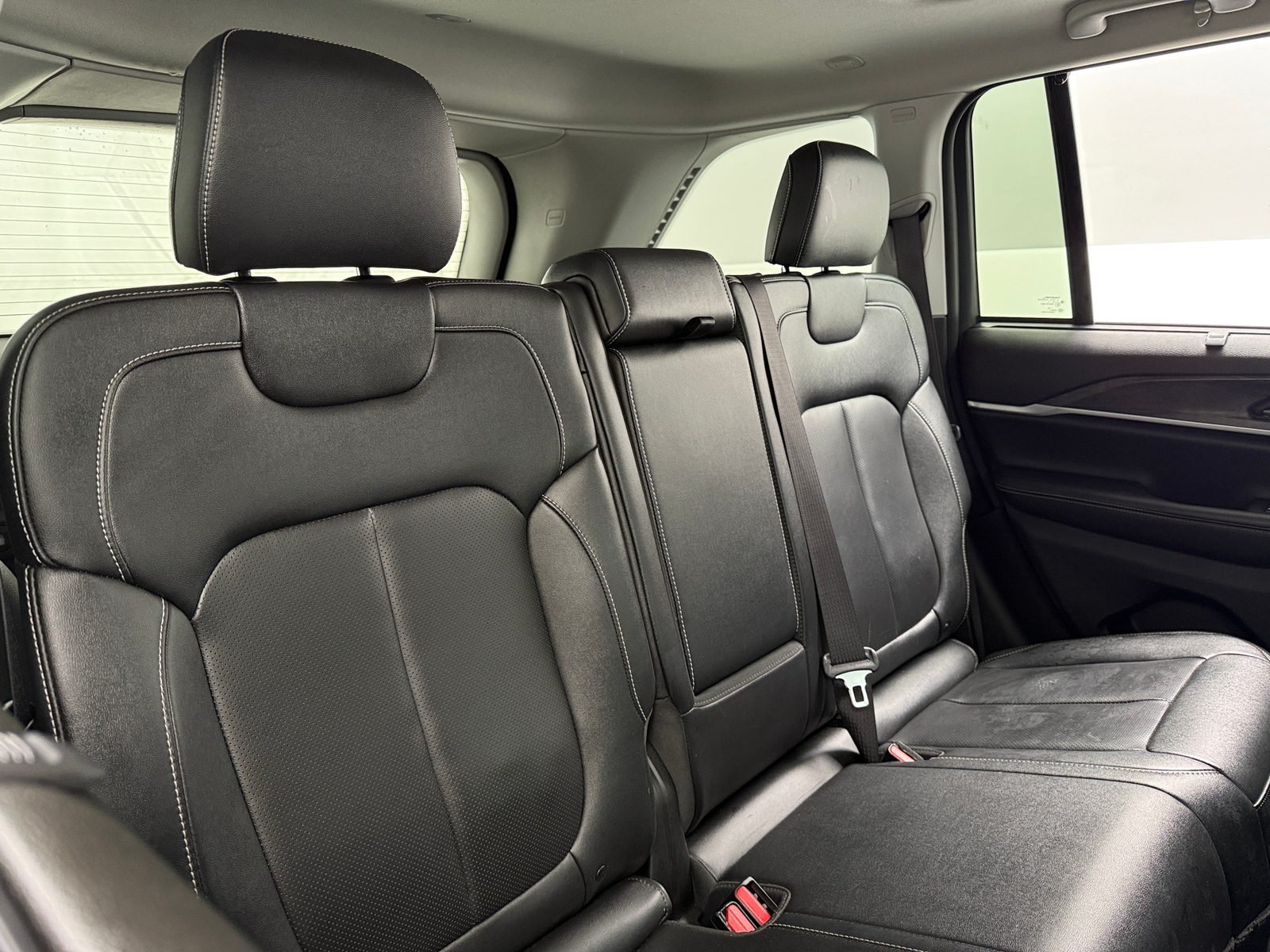 Thumbnail: 2023 Jeep Grand Cherokee - 5